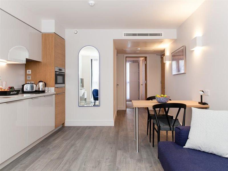 Rockwell East Londra